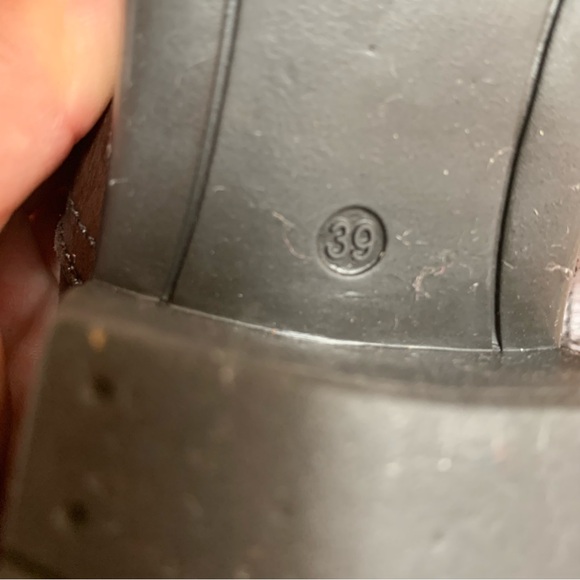 Bussola Leather Boots, sz 39, Never worn - Picture 6 of 7